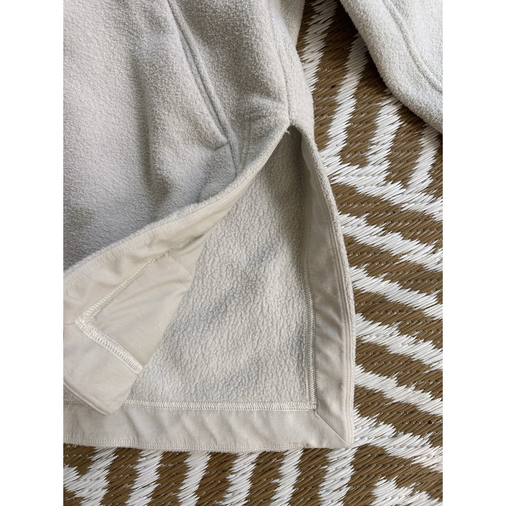 Lululemon Looped Terry Fleece Full Zip Bone (small stain) Size 6 - Picture 4 of 9